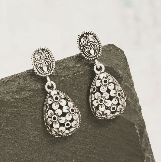 Regal Earrings
