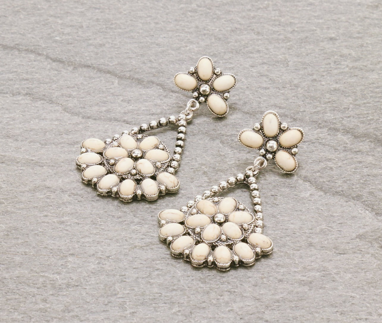 White willow earrings