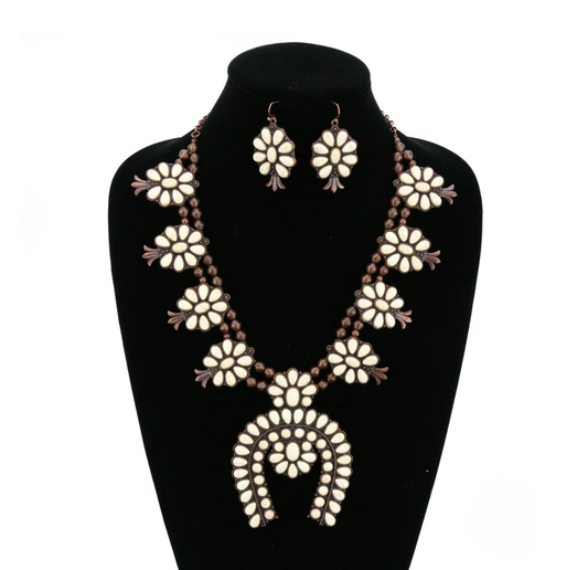 Havana Squash Blossom Necklace