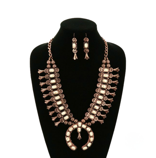 Saddle Ridge Necklace ￼