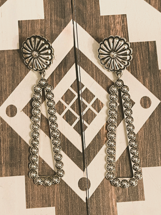 Eight seconds earrings